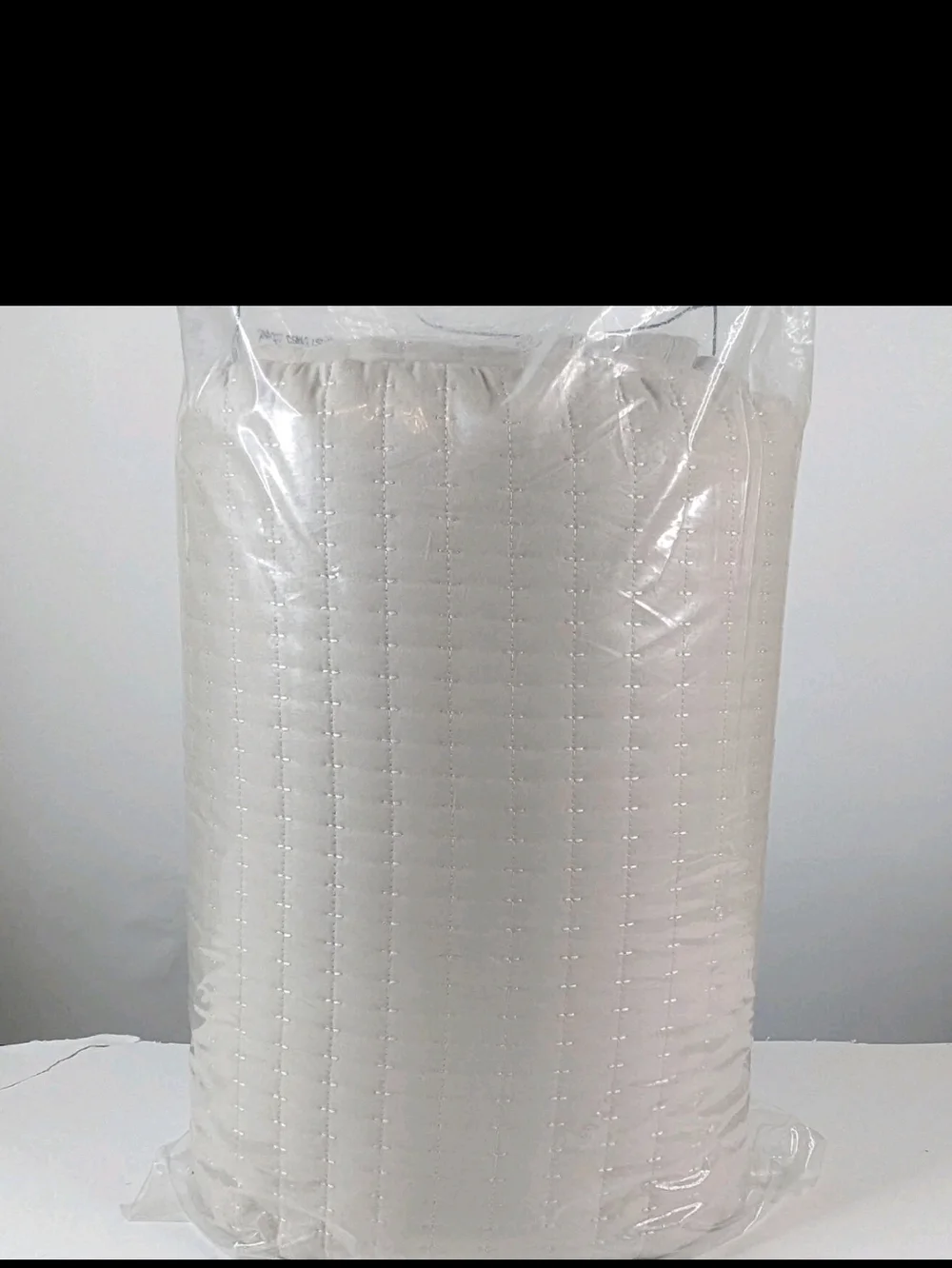 Hallmart King Size Bedspread Quilt 108